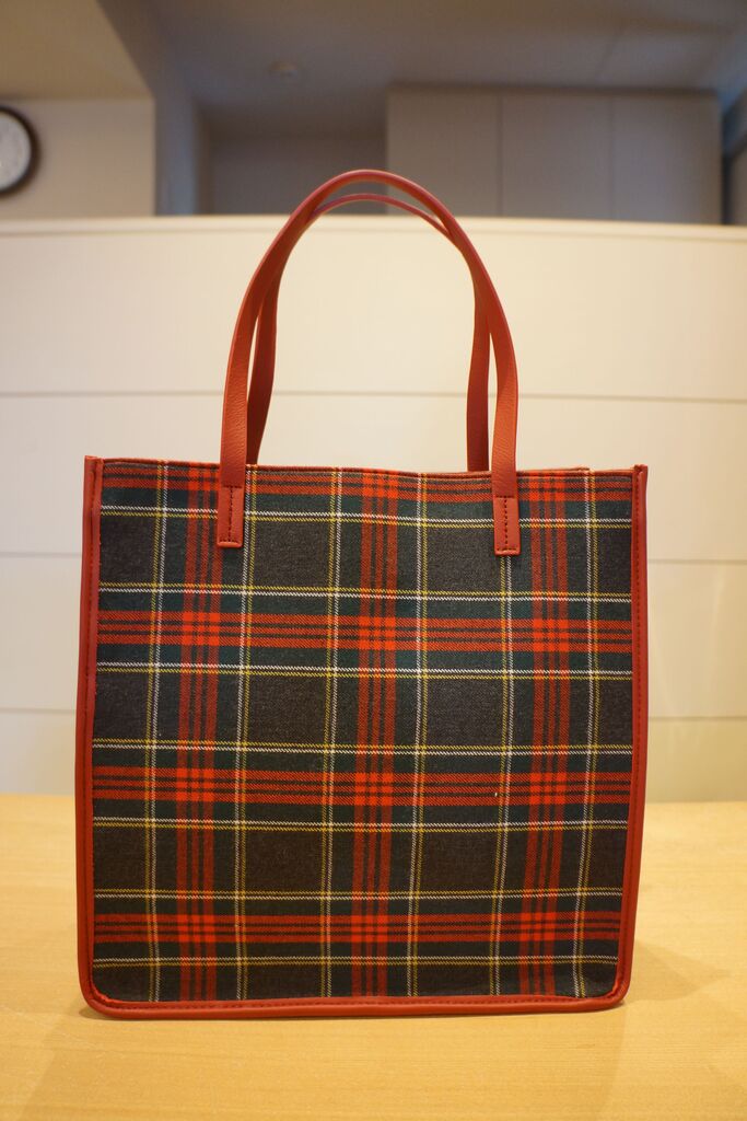 KEITAMARUYAMA(ケイタマルヤマ)Square Tote Bag(チェック KEITAMARUYAMA(ケイタマルヤマ)Square Tote Bag(チェック