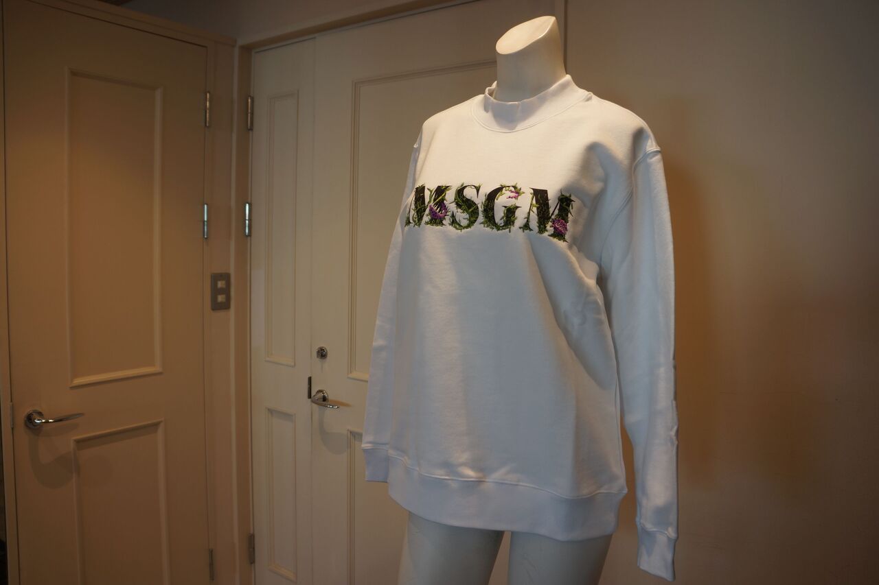 MSGMトレーナー MSGM（エムエスジーエム）刺繍入りロゴトレーナー : mode shop sugino