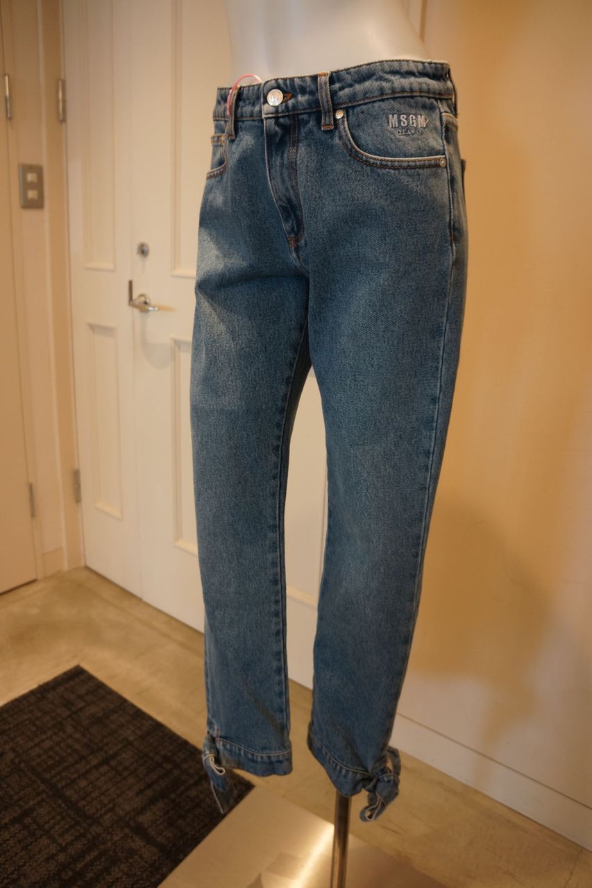 MSGM（エムエスジーエム）裾リボンデニムパンツ : mode shop