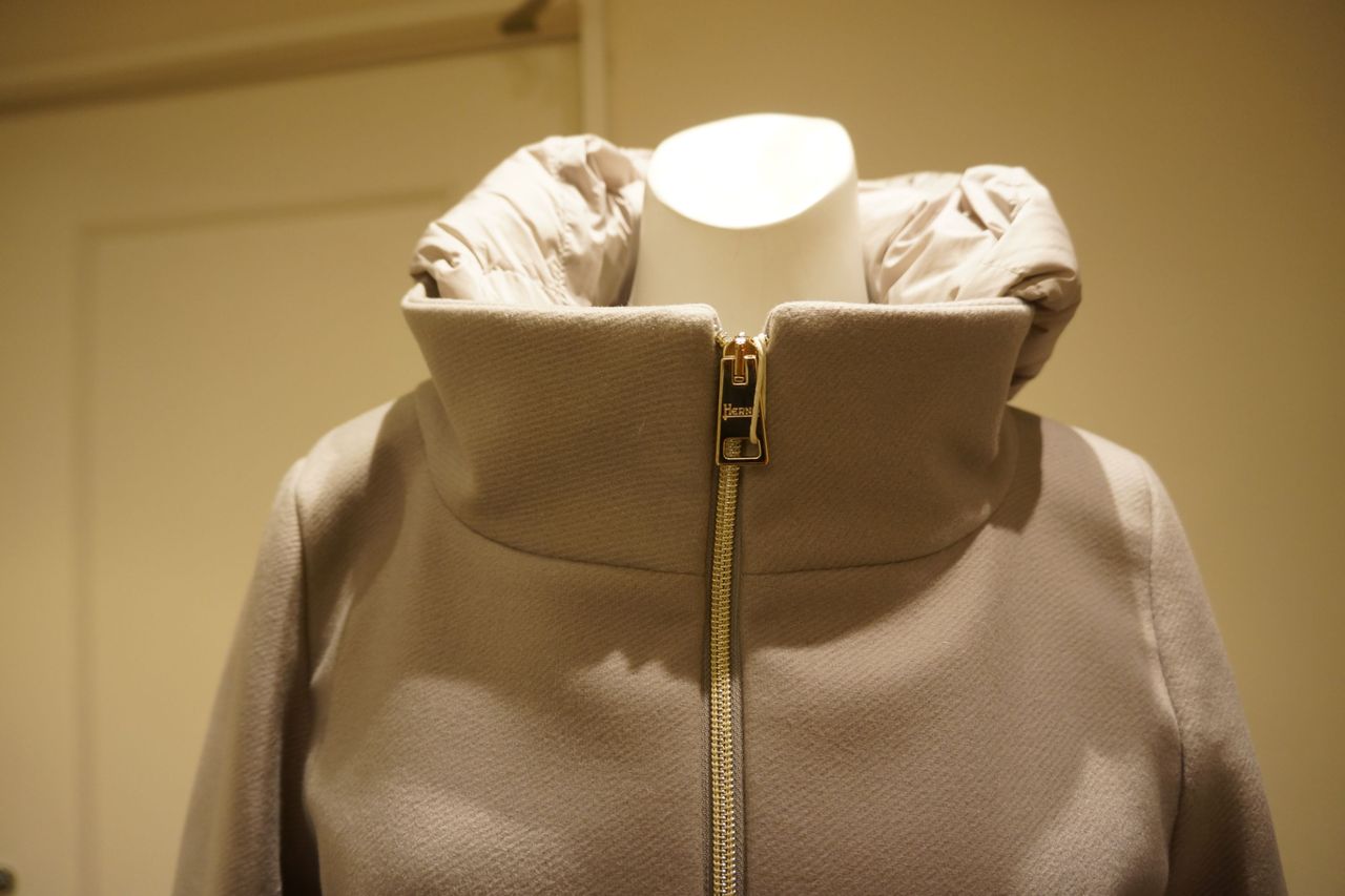 HERNO(ヘルノ)ウール×ナイロン切り替えダウンコート : mode HERNO(ヘルノ)ウール×ナイロン切り替えダウンコート : mode