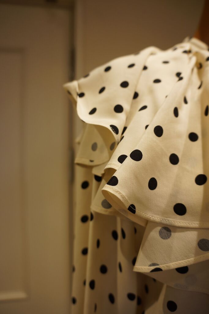 KEITA MARUYAMA ケイタマルヤマ 花柄 フリルトップス X144 ウサギオンライン】×《KEITA MARUYAMA(ケイタマルヤマ)》コラボ