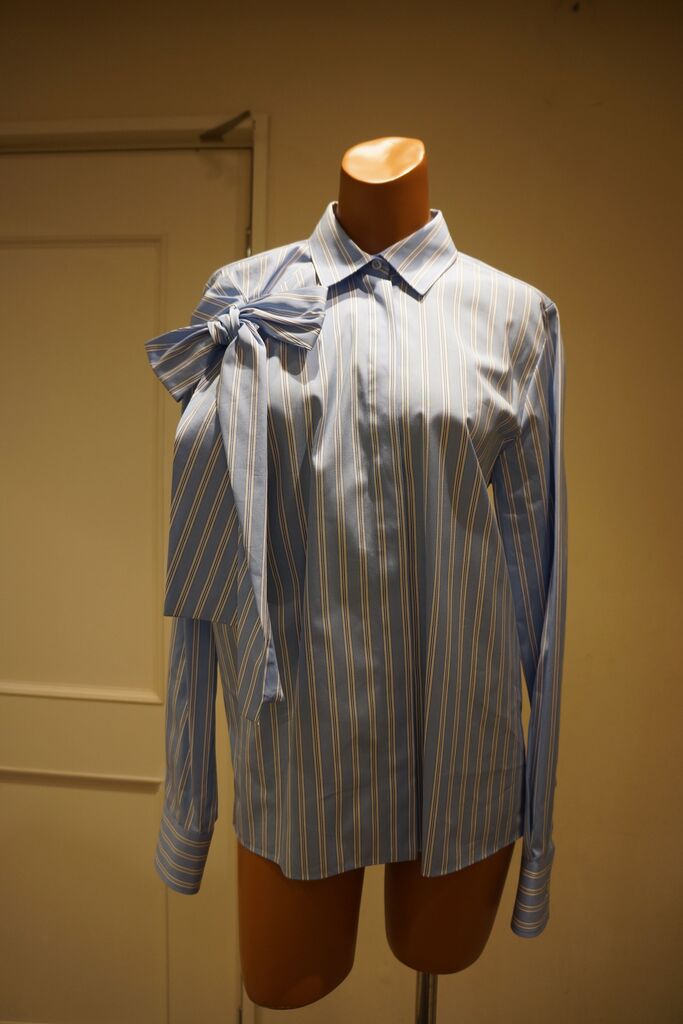 新品タグ付きMSGM フリルディテール ポプリンシャツ36 MSGM（エムエスジーエム）リボンディテールポプリンシャツ : mode shop