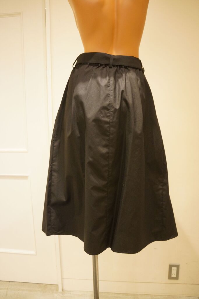 MSGM（エムエスジーエム）共ベルト付きスカート : mode shop sugino