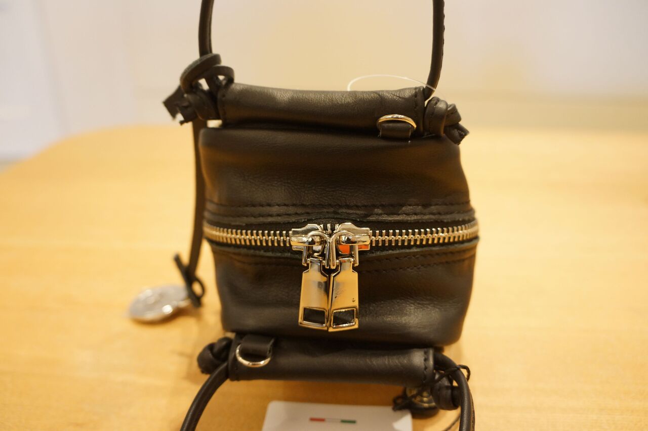 MARCO MASI（マルコマージ）キューブ型ハラコミニバッグ : mode shop