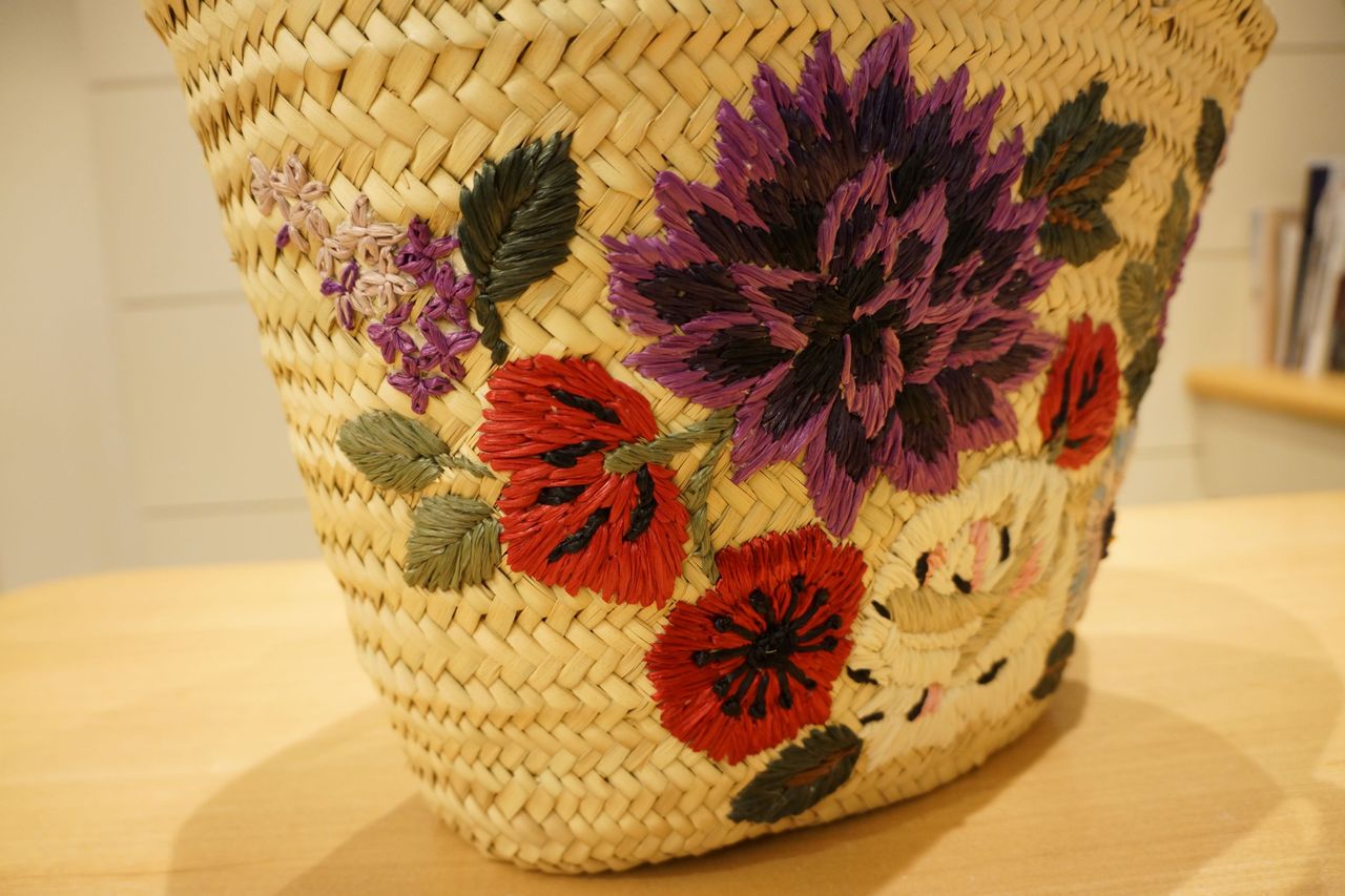 篭バック キュート、ベージュ(シバヤマさんの手づくりカゴ)昭和