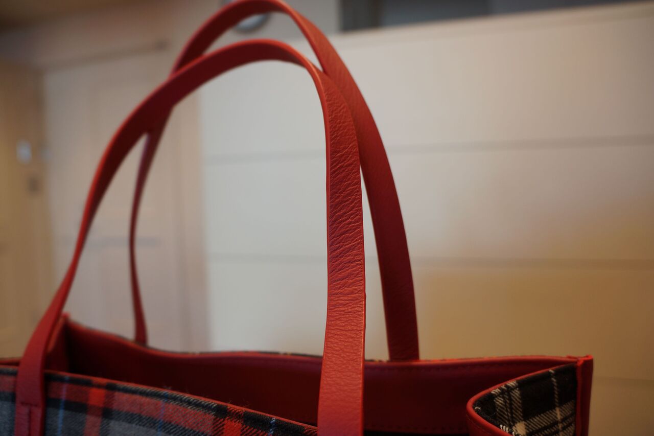 KEITAMARUYAMA(ケイタマルヤマ)Square Tote Bag(チェック KEITAMARUYAMA(ケイタマルヤマ)Square Tote Bag(チェック