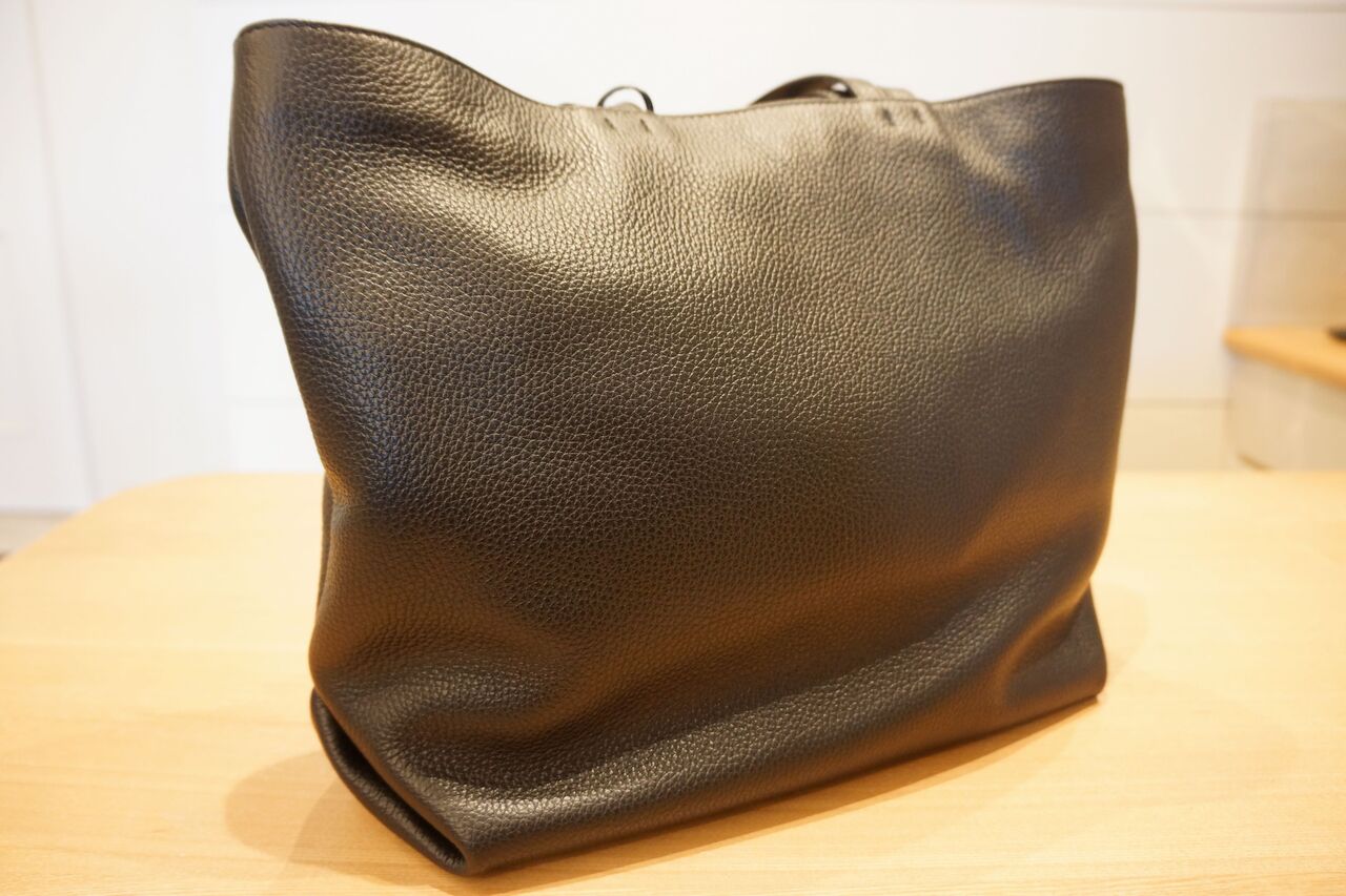 AURORA PRESTIGE（オーロラプレステージ）シュリンクレザートート