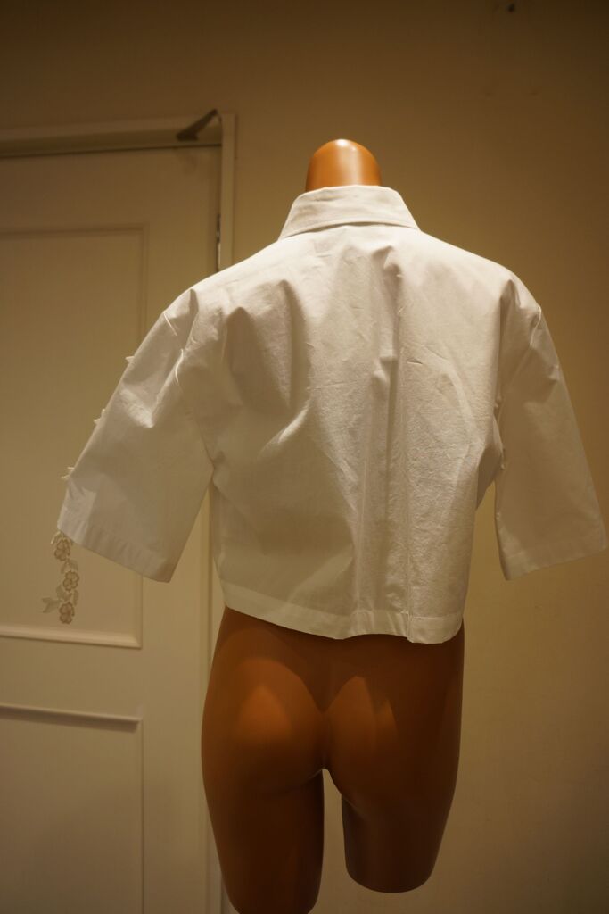 msgm レースクロップドシャツ　ブラック　黒 msgm レースクロップドシャツ ブラック 黒