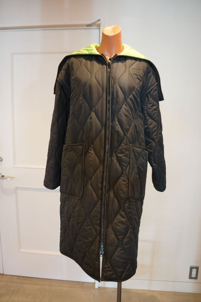 MSGM　エムエスジーエム　フロントジップ2WAYラバーブーツ 39 MSGM（エムエスジーエム）2WAYセーラー＆フードキルティングコート