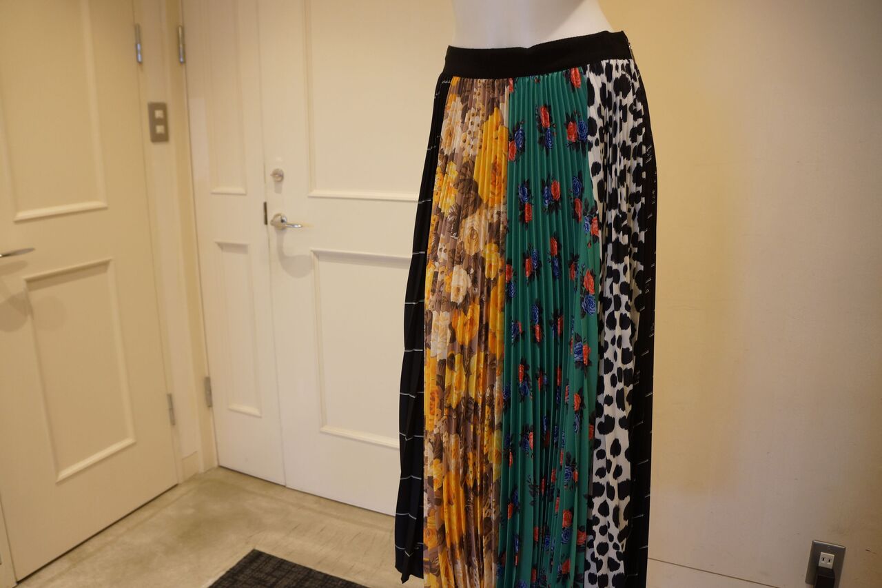 MSGM　マルチカラー スカート SK MSGM マルチカラー スカート SK MSGM マルチカラー スカート SK