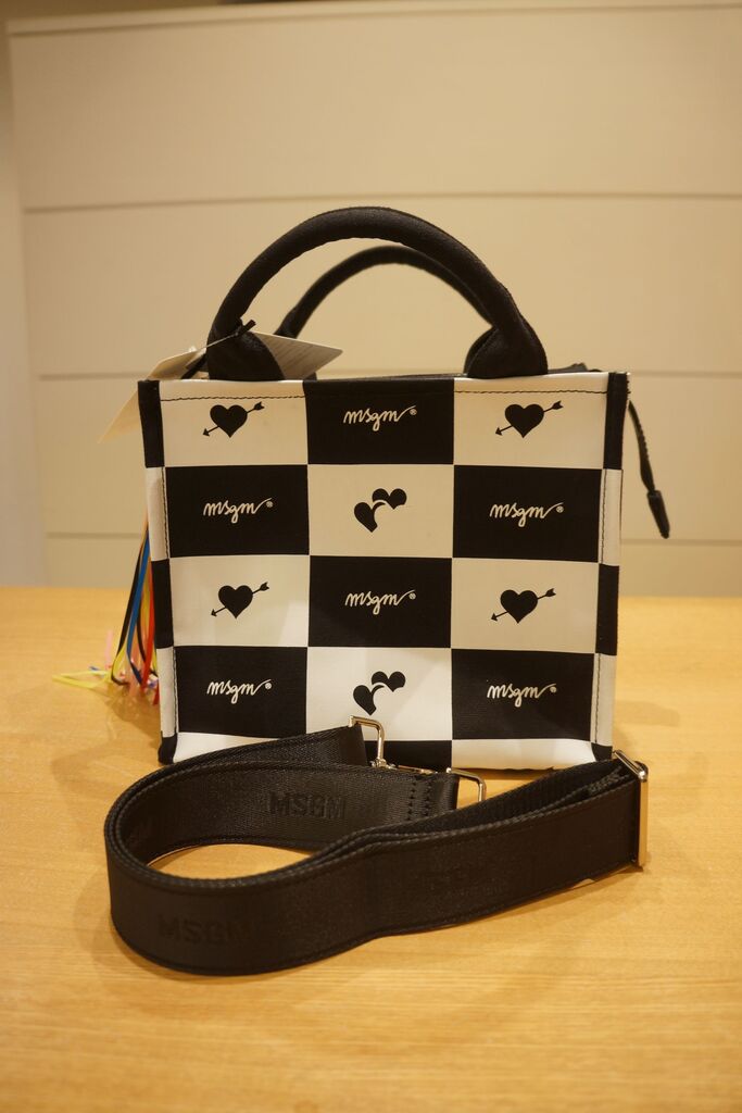 MSGM(エムエスジーエム)ハート&ロゴチェッカー2WAYバッグ MSGM(エムエスジーエム)ハート&ロゴチェッカー2WAYバッグ