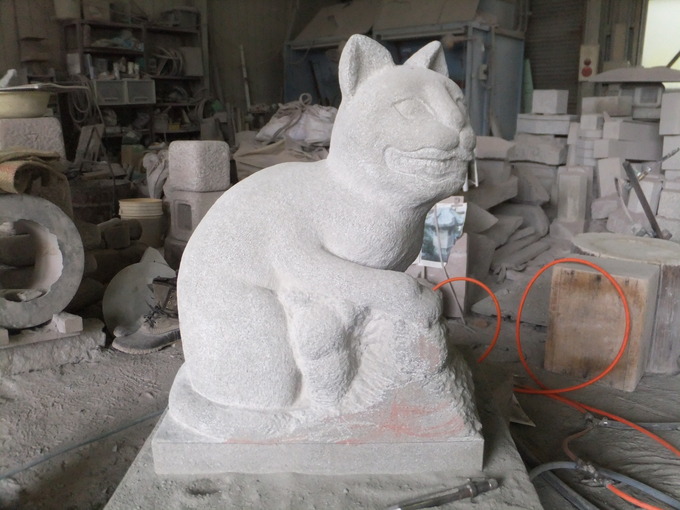 石像彫刻製作 オーダーメイド狛猫
