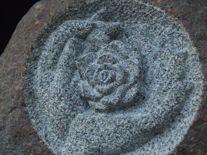本鞍馬石　石オブジェ彫刻　石の花