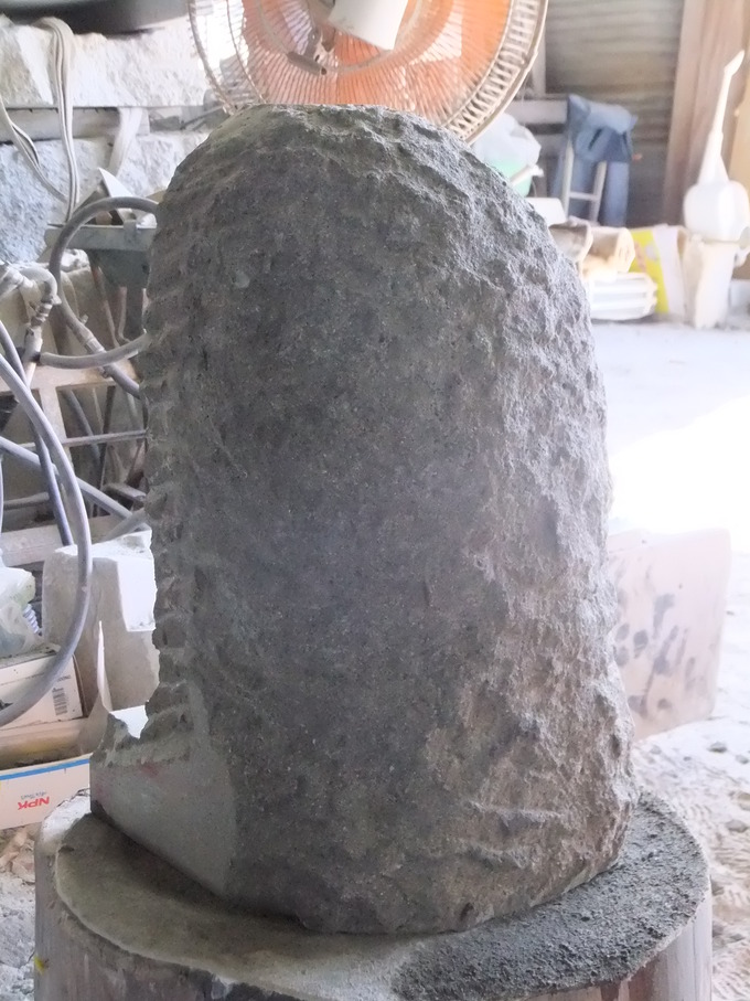 道祖神製作来待石後ろ側