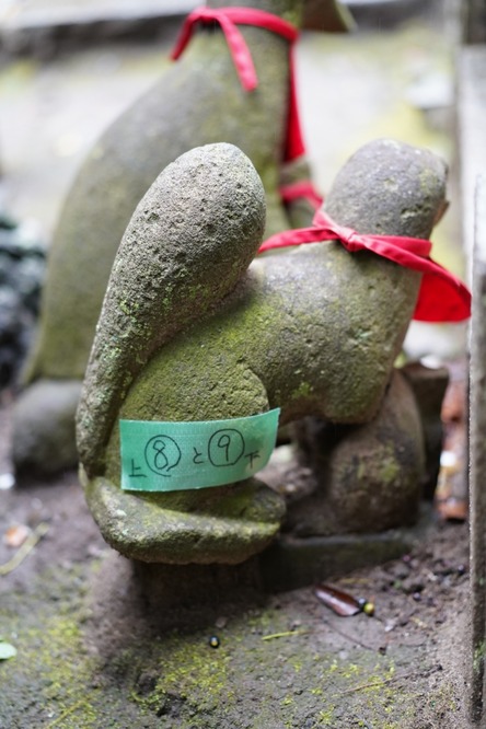 神社狐の修理｜駒込稲荷