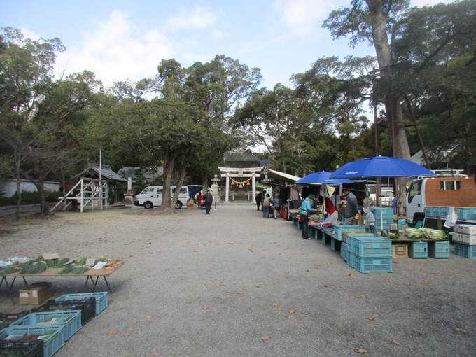 朝市のある神社刈谷市野田八幡宮