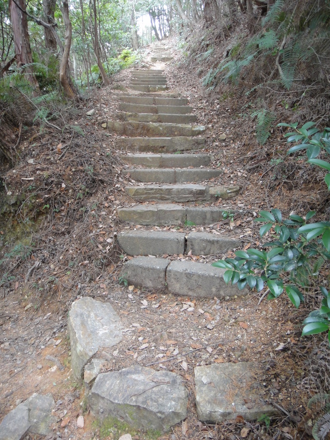 石材搬入路階段部|大縣神社犬山市