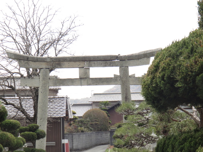 ②兵庫　姫路　齋神社　鳥居　建て替え　宇寿石