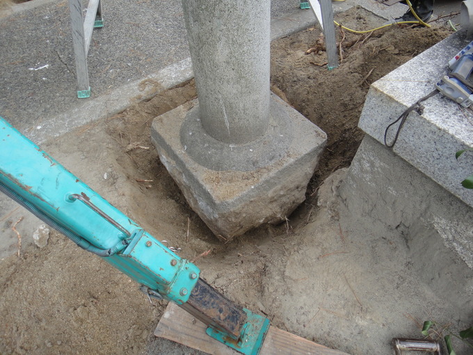 石鳥居解体石工事｜名古屋市稲葉地神明社