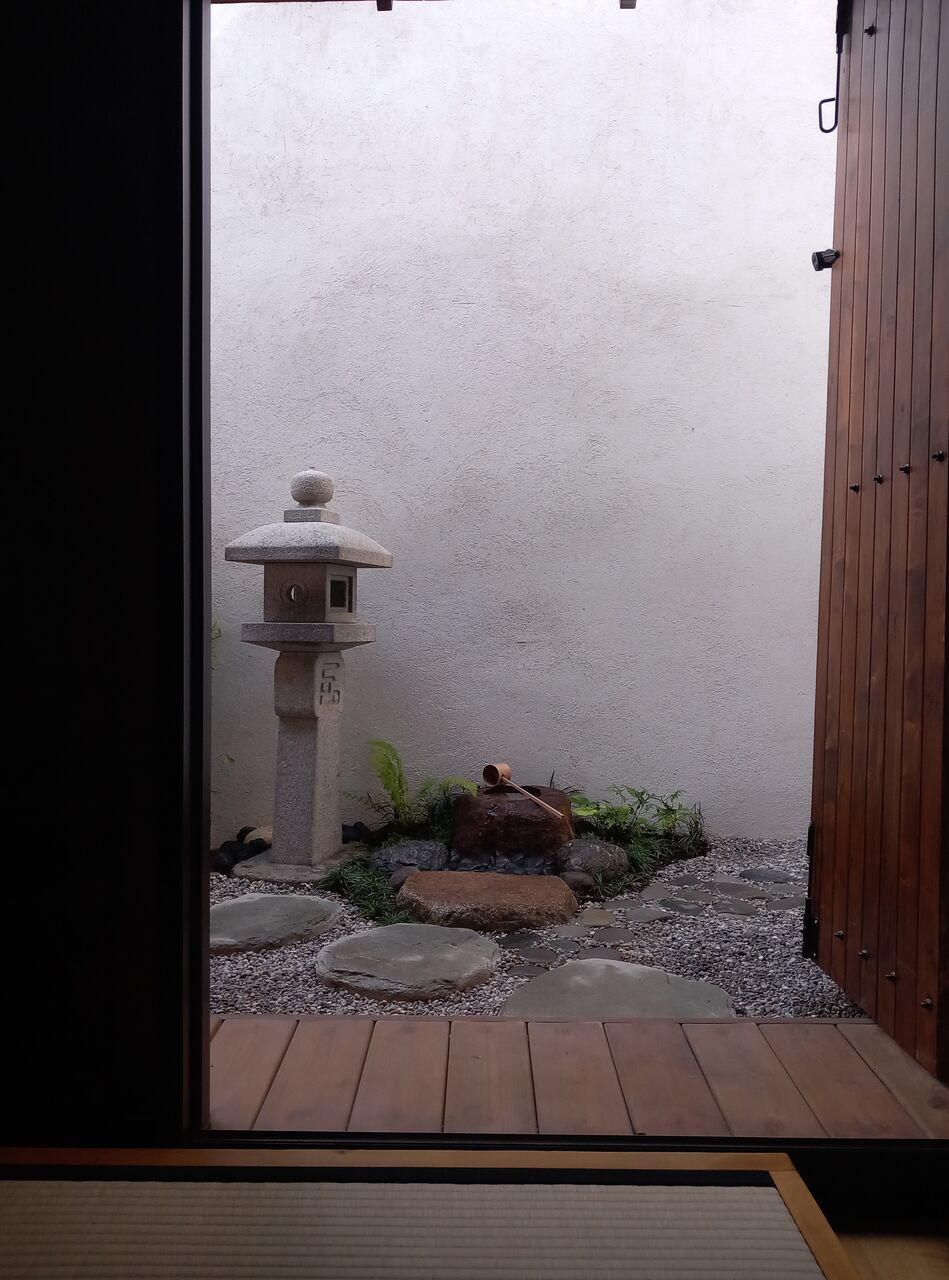 海外の茶庭(露地)|DIY織部灯籠とつくばいのお庭 : 岡崎市 海外の茶庭(露地)|DIY織部灯籠とつくばいのお庭 : 岡崎市