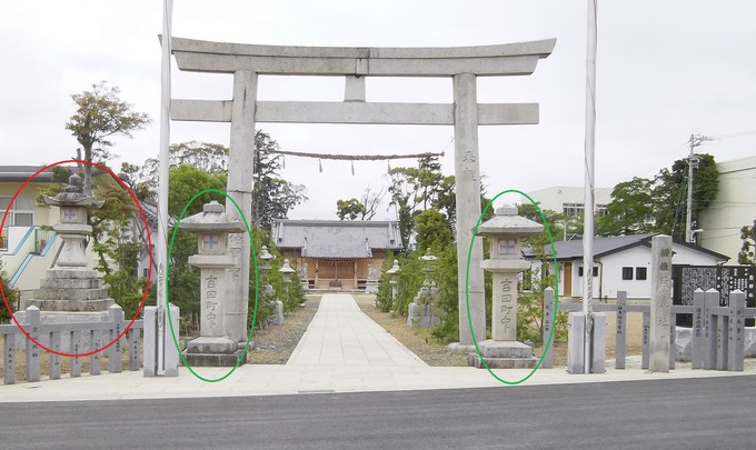神社の石灯篭｜神前灯篭（牛川神明社）