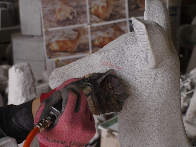 親子なで鹿（砥鹿神社）制作工程｜動物の石像