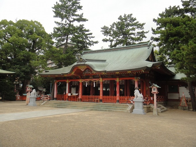 神戸　長田神社　狛犬　拝殿