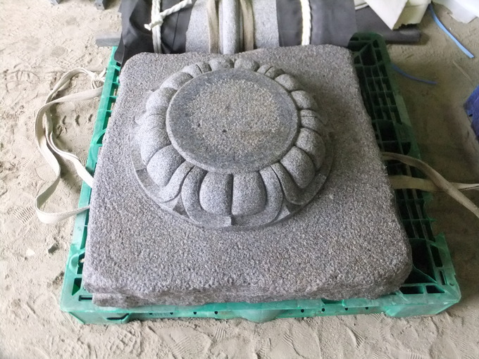 灯篭の海外発送用洗浄
