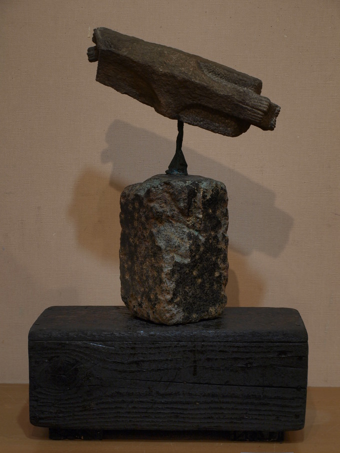浮遊するふたり（モビール）佐藤智 彫刻作品sculpture