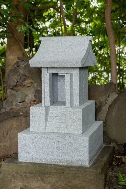 石の祠｜熊野八幡社（江古田氷川神社）