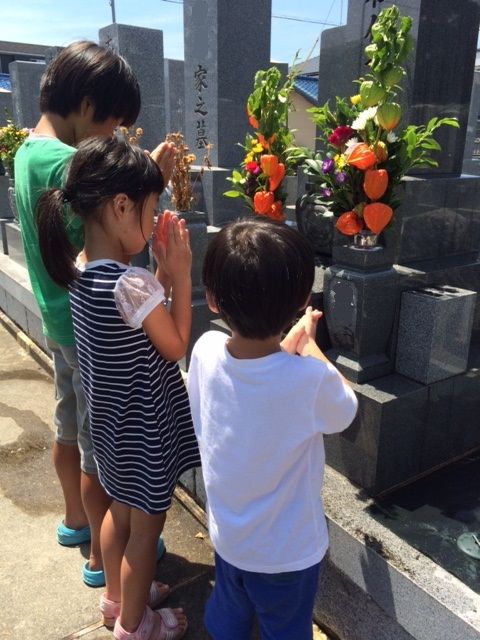 お墓補修　直し　リフォーム　花立穴あけ