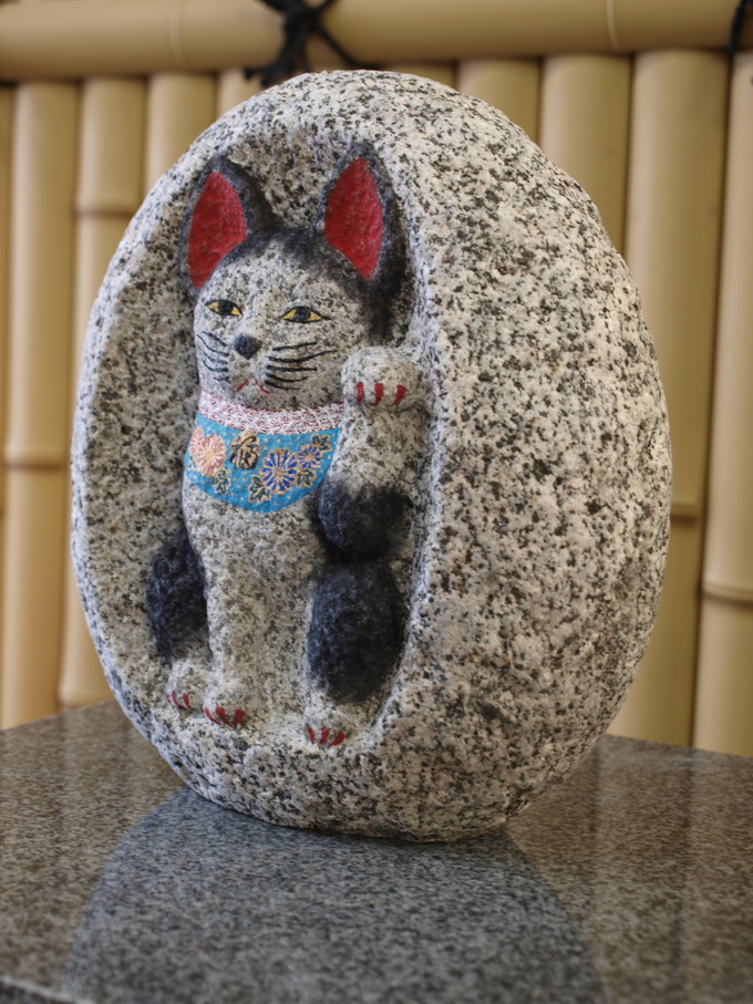 石の招き猫製作