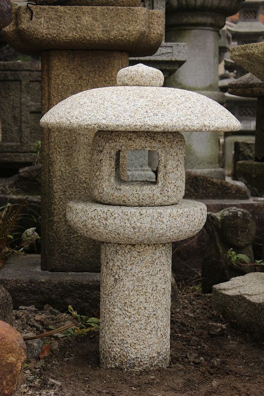 松琴亭　桂離宮の灯篭　杉田石材店