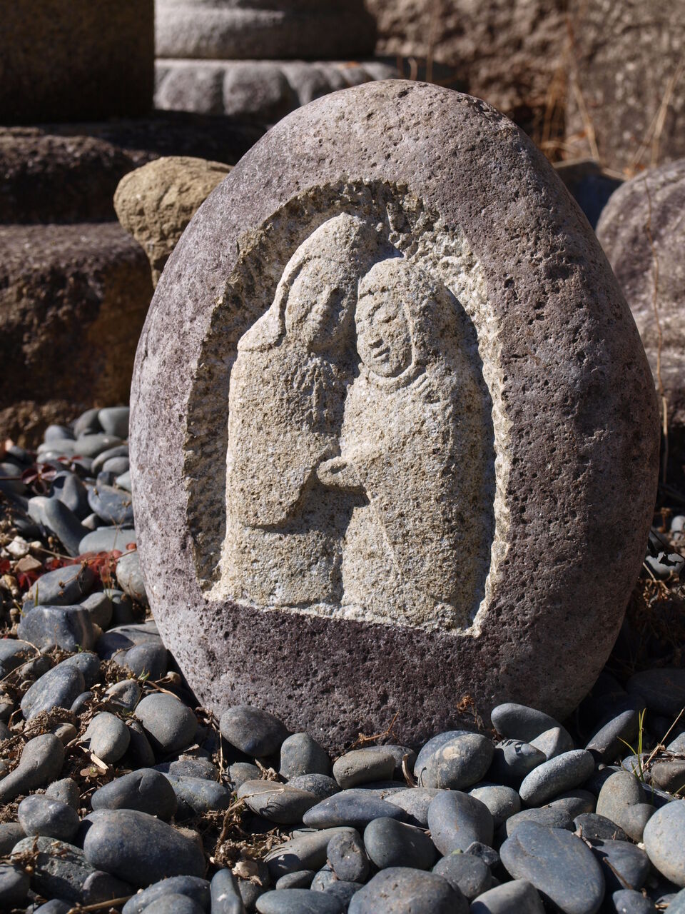 味噌桶の重石を使った道祖神｜愛知県岡崎市 : 岡崎市 老舗石屋㈱杉田