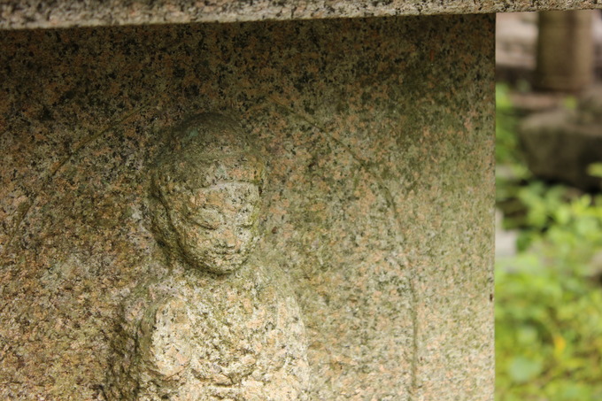 薬師如来　仏道　万成石　十三層塔