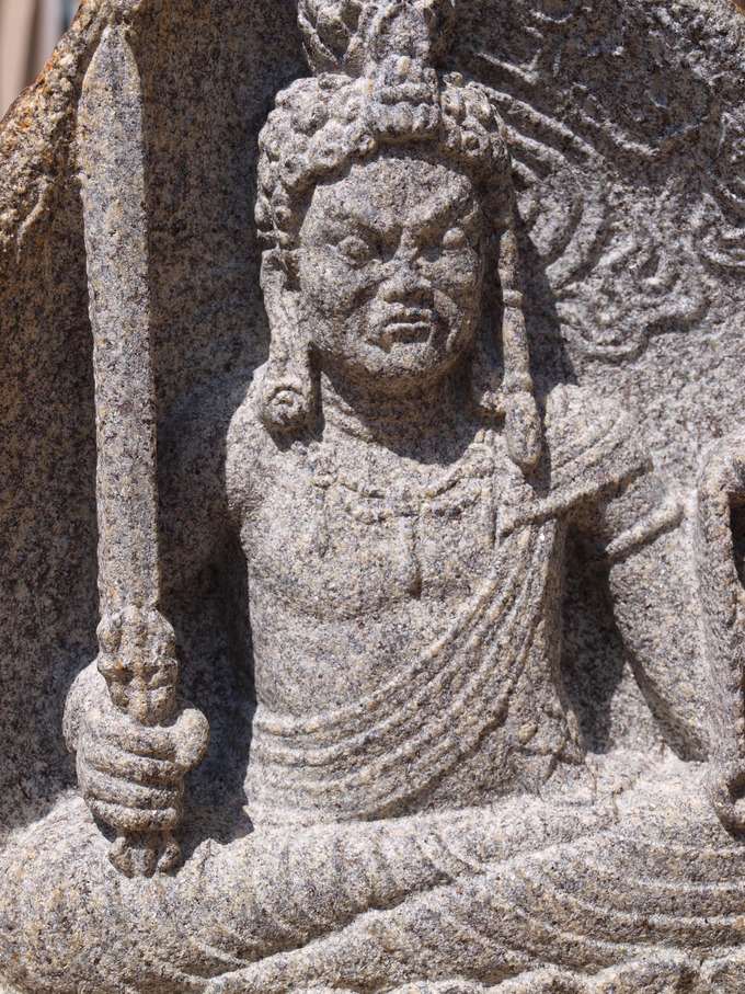 不動明王石像｜石仏彫刻