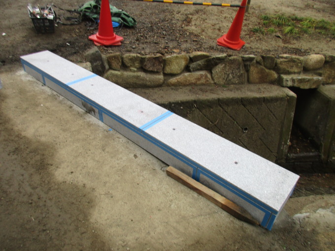 橋石作り変え工事　大縣神社