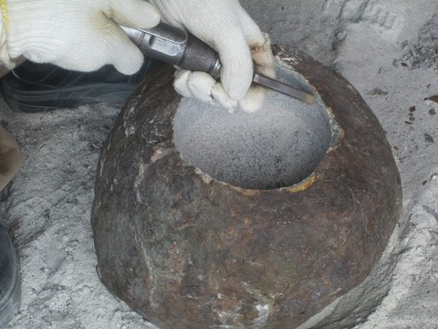 本鞍馬石（京都産）蹲水穴加工