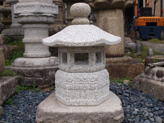宝珠の違い｜石灯籠の製作 (6)
