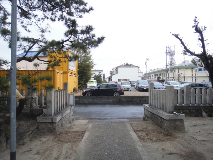 石鳥居解体石工事｜名古屋市稲葉地神明社