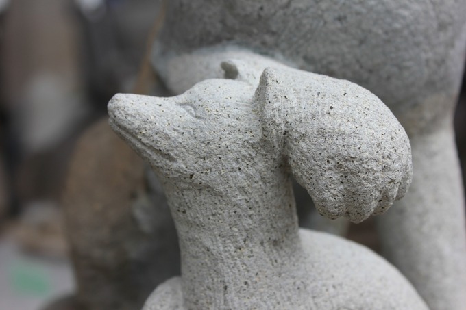 狐の像修復補修｜根津神社｜狐02乙女稲荷
