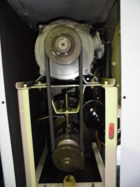 三井精機製 Escal 46R(エスカル) 5馬力 スクロール ドライヤー 三井精機製 Escal 46R(エスカル) 5馬力 スクロール ドライヤー