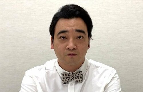 ジャンポケ斉藤、2つ目のロケ終了後にバス内で自分の下半身を触らせてその後の行為に　始まりは1つ目のロケ終了後に気持ちが盛り上がり…