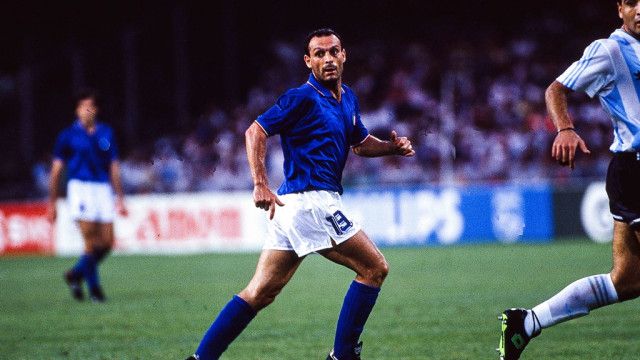 【訃報】サッカー元イタリア代表スキラッチ氏、59歳で死去　90年母国イタリアのW杯では3位に導き得点王＆MVPも獲得　94～97年には磐田でプレー