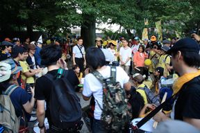 �ǥ�Į�����