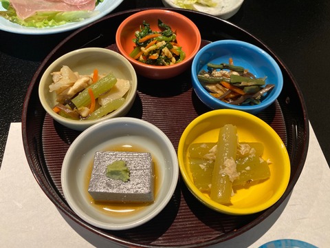 60525C8E-87B2-4057-B1A7-F0C1953B4EDF