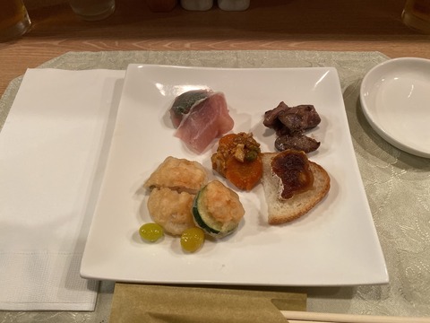 9D3CFF25-DE61-4D50-9E55-8D3C68165BAD