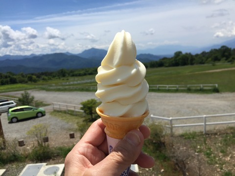 DACBBD05-D5EB-49B9-8A60-EAE0A8699D1F