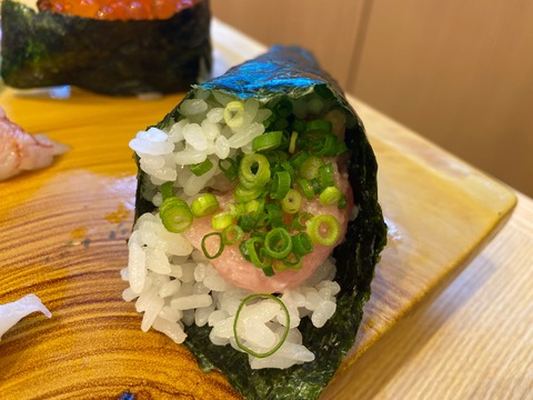 2BB35FCF-0E02-4105-B6A3-4A32A7772B18