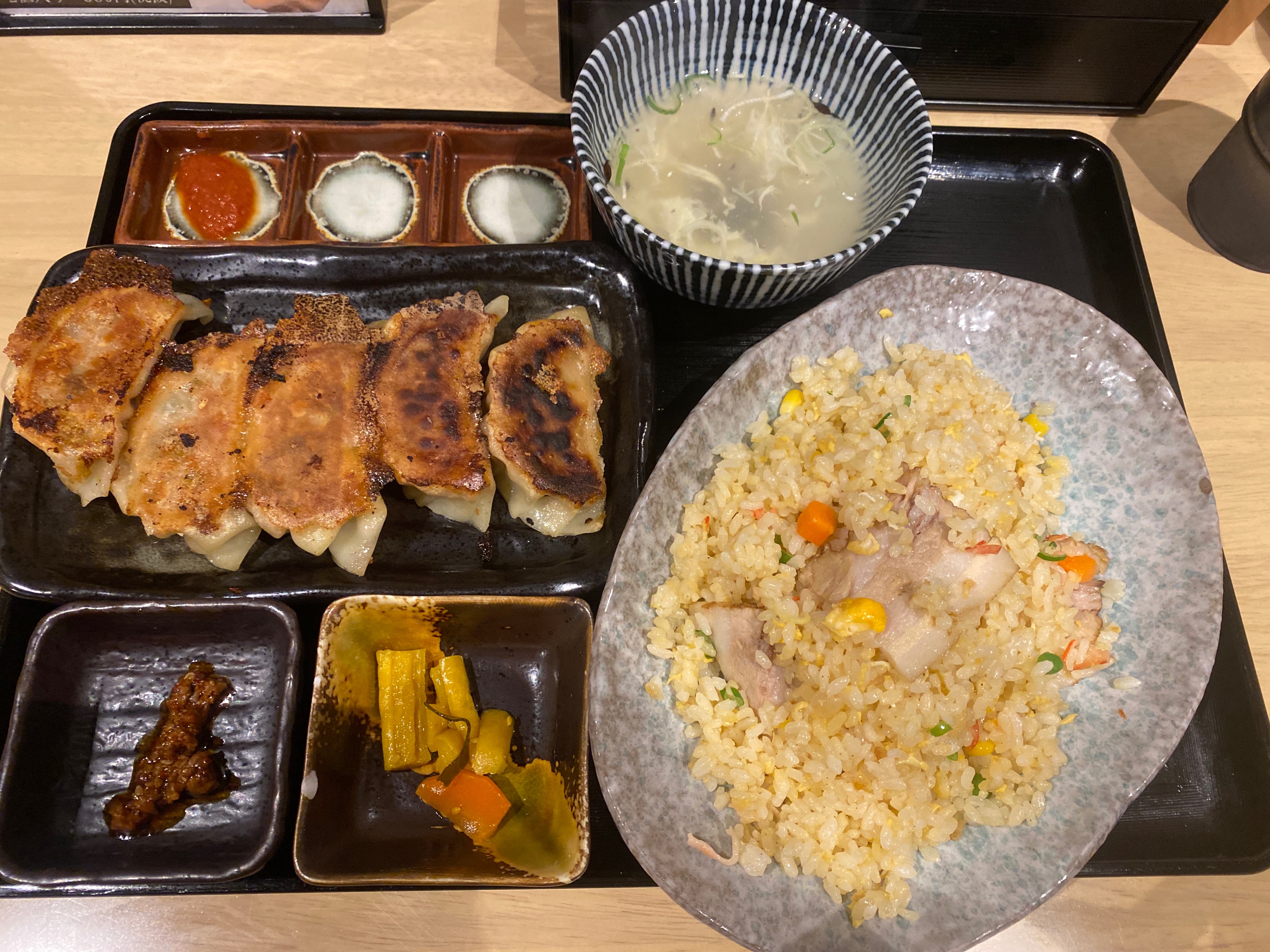 餃子いち チャーハン餃子定食 かなちゅうごはん